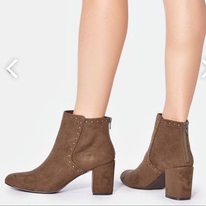 Justfab Aubra‎ suede booties, size 9.5